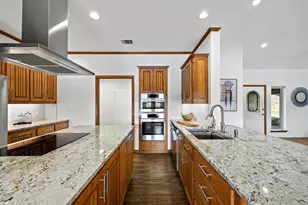 1070 Lakeview Ct, Argyle, TX 76226 - Photo 11