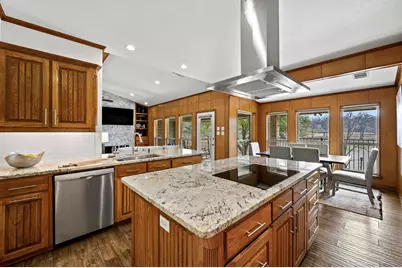 1070 Lakeview Court, Argyle, TX 76226 - Photo 13