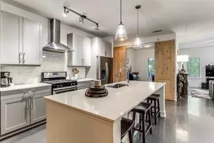 5710 McCommas Blvd, Dallas, TX 75206 - Photo 1