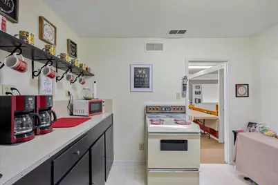 1500 N Spring Street, Grand Saline, TX 75140 - Photo 21