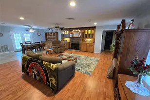 1014 W Wildwood Dr, Warren, TX 77663 - Photo 3