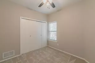 610 Canterbury St, Euless, TX 76039 - Photo 19