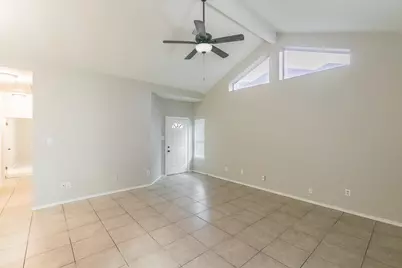 610 Canterbury Street, Euless, TX 76039 - Photo 11