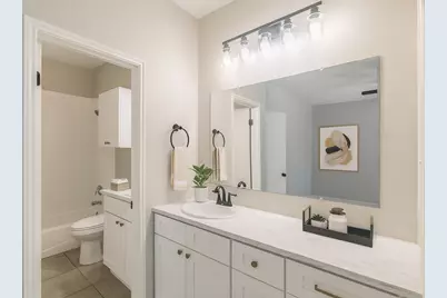 610 Canterbury Street, Euless, TX 76039 - Photo 3