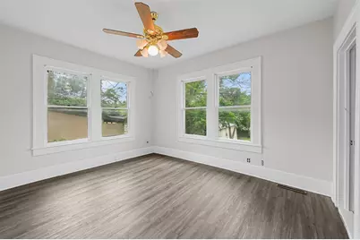 520 Brooks Avenue, Dallas, TX 75208 - Photo 15