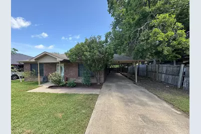 705 E James Street, Wills Point, TX 75169 - Photo 5