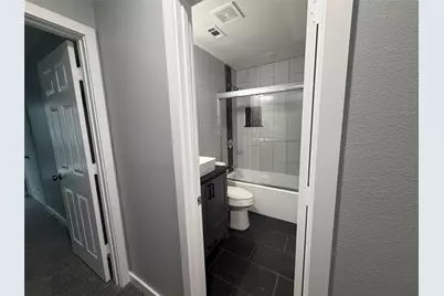 6524 Cinnamon Oaks Drive, Dallas, TX 75241 - Photo 13