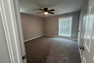 6524 Cinnamon Oaks Dr, Dallas, TX 75241 - Photo 17