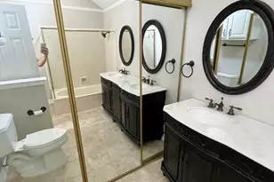 3147 Royal Gable Dr, Dallas, TX 75229 - Photo 17