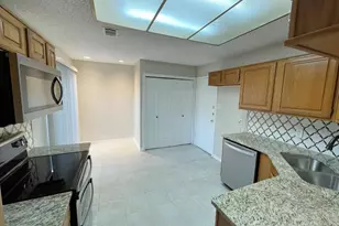 3147 Royal Gable Dr, Dallas, TX 75229 - Photo 7