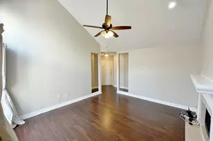 3147 Royal Gable Dr, Dallas, TX 75229 - Photo 5