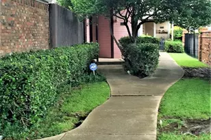 3147 Royal Gable Dr, Dallas, TX 75229 - Photo 1