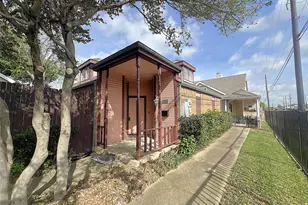 3147 Royal Gable Dr, Dallas, TX 75229 - Photo 1