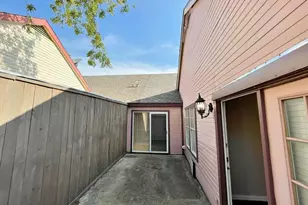 3147 Royal Gable Dr, Dallas, TX 75229 - Photo 19