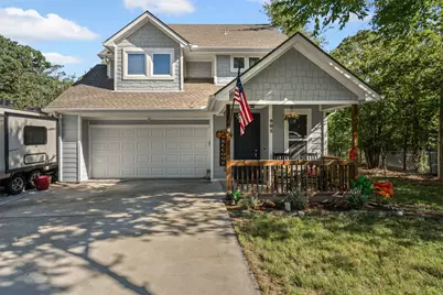 905 Poe Street, Azle, TX 76020 - Photo 3