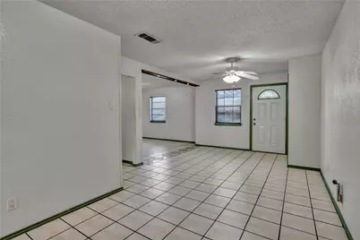 210 Slaughter Street, Arlington, TX 76011 - Photo 9