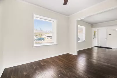 918 Sleepy Hollow Drive, Garland, TX 75043 - Photo 5