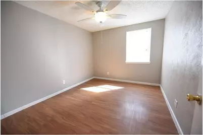 6012 Cowden Street, Lake Worth, TX 76135 - Photo 7