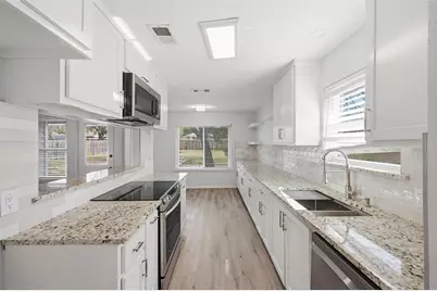 7800 Prairie Drive, Watauga, TX 76148 - Photo 7