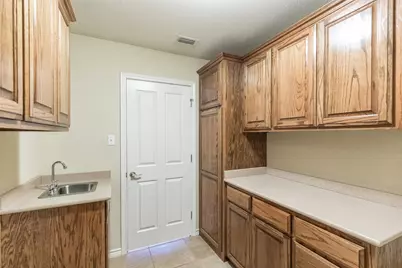 5333 Springwater Avenue, Abilene, TX 79606 - Photo 9