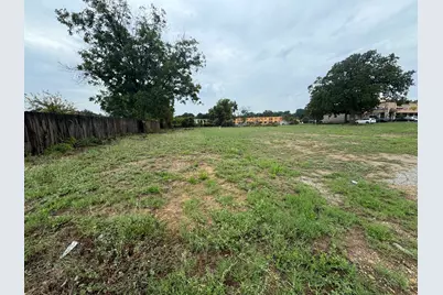 4308 E Belknap Street, Haltom City, TX 76117 - Photo 5