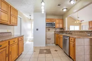 7407 Fox Crossing Ct, Dallas, TX 75232 - Photo 19