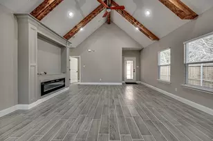 5858 Black Pine Cir, Granbury, TX 76048 - Photo 9