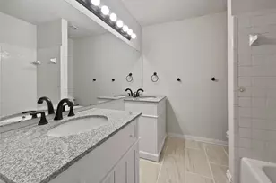 2201 Shady Meadow Ct, Arlington, TX 76013 - Photo 7