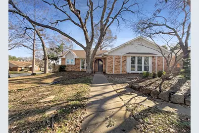 2201 Shady Meadow Court, Arlington, TX 76013 - Photo 1