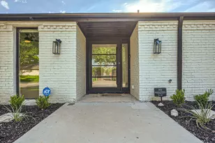 16212 Spring Creek Rd, Dallas, TX 75248 - Photo 3