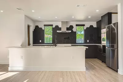 16212 Spring Creek Road, Dallas, TX 75248 - Photo 9