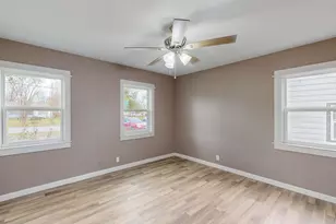 1035 Blaylock Cir S, Irving, TX 75061 - Photo 29