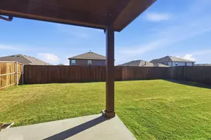 663 Saxony Dr, Princeton, TX 75407 - Photo 27