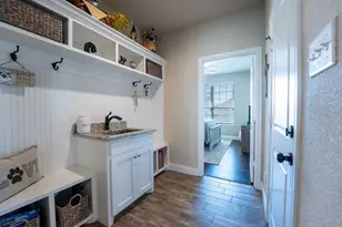 923 White Marlin Dr, Burleson, TX 76028 - Photo 11