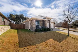 923 White Marlin Dr, Burleson, TX 76028 - Photo 39