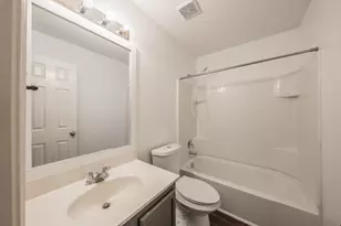 10541 Rising Knoll Ln, Fort Worth, TX 76131 - Photo 19