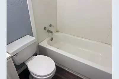 1006 S Throckmorton Street, Sherman, TX 75090 - Photo 13