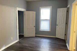 1006 S Throckmorton St, Sherman, TX 75090 - Photo 11