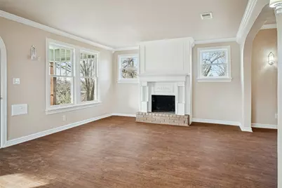 1705 E Bankhead Drive, Weatherford, TX 76086 - Photo 9