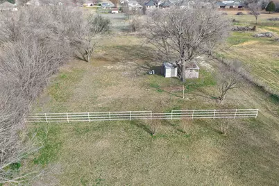 1705 E Bankhead Drive, Weatherford, TX 76086 - Photo 29