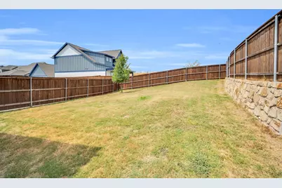 10912 Rochelle Court, Grand Prairie, TX 76065 - Photo 33