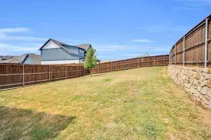10912 Rochelle Ct, Grand Prairie, TX 76065 - Photo 33