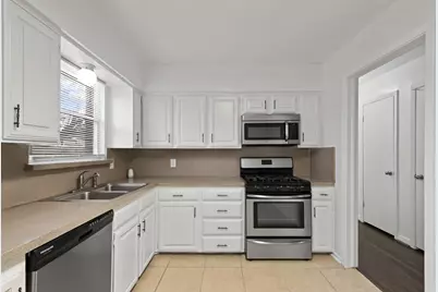 10907 Cotillion Drive, Dallas, TX 75228 - Photo 5