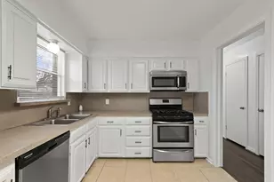 10907 Cotillion Dr, Dallas, TX 75228 - Photo 5