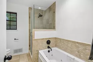 10572 Creekmere Dr, Dallas, TX 75218 - Photo 19