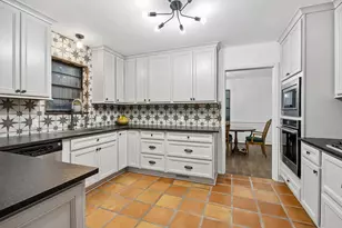 10572 Creekmere Dr, Dallas, TX 75218 - Photo 21