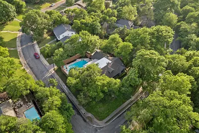 10572 Creekmere Drive, Dallas, TX 75218 - Photo 37