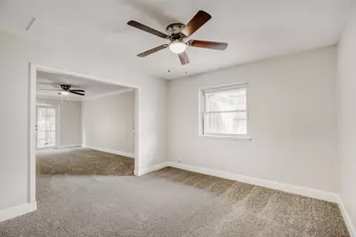 6639 Winterwood Lane, Dallas, TX 75248 - Photo 13