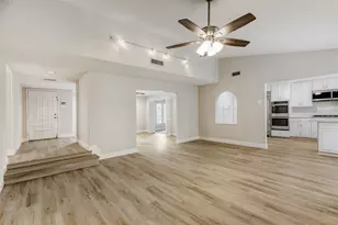 6639 Winterwood Ln, Dallas, TX 75248 - Photo 7