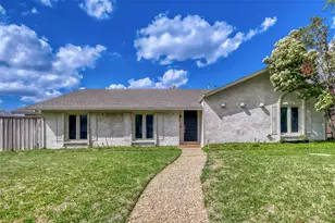 6639 Winterwood Ln, Dallas, TX 75248 - Photo 1